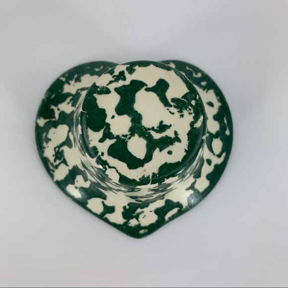 2/$25 Heart Shaped Green and Off-White Ceramic Votive Candle Holder - Picture 10 of 15